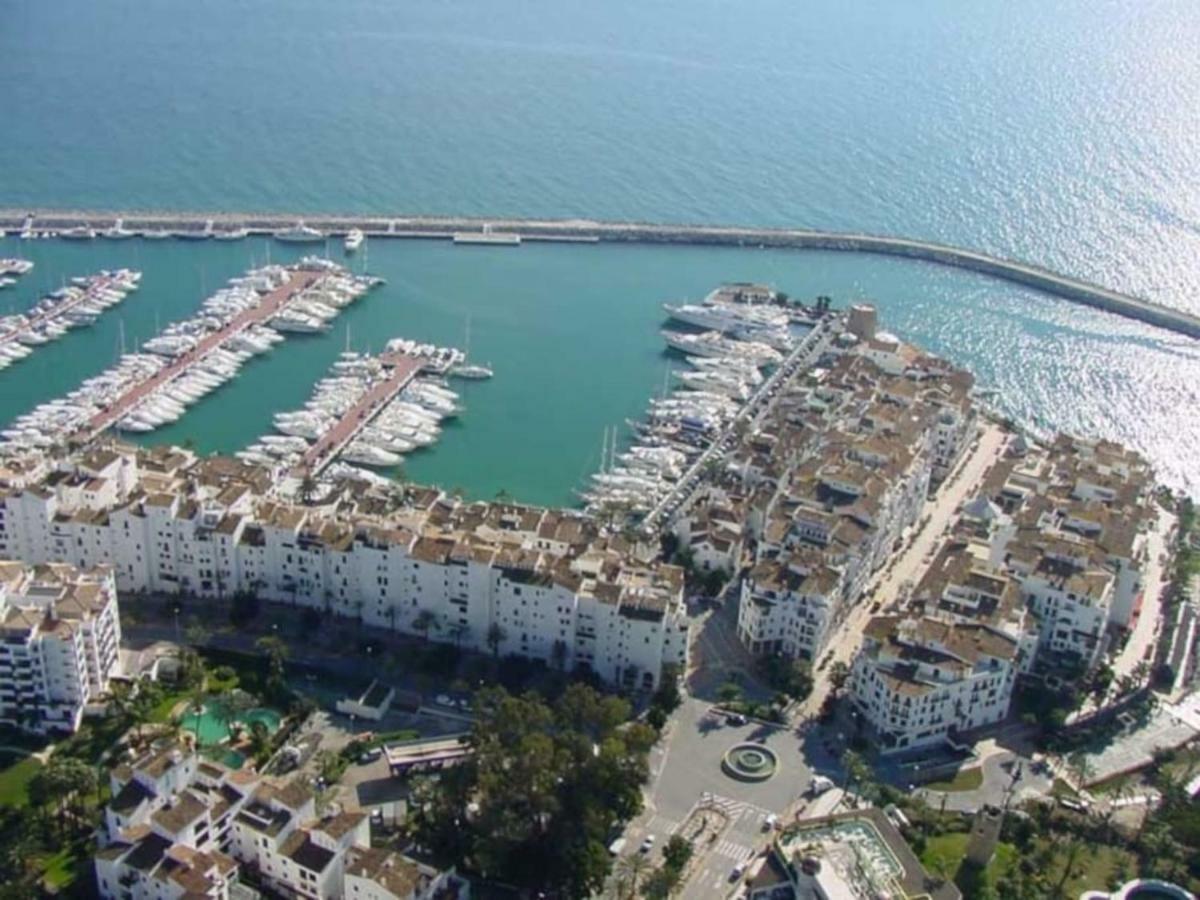 Banus duplex waterfront Apartment Marbella Bagian luar foto